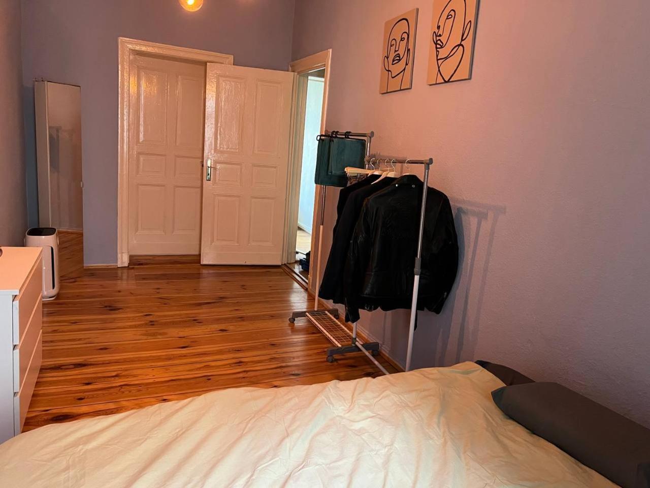 Stylish 2-Room Apartment With Balcony Next To East Side Gallery Berlin Exterior photo